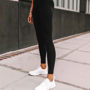 Black Aline lululemon leggings